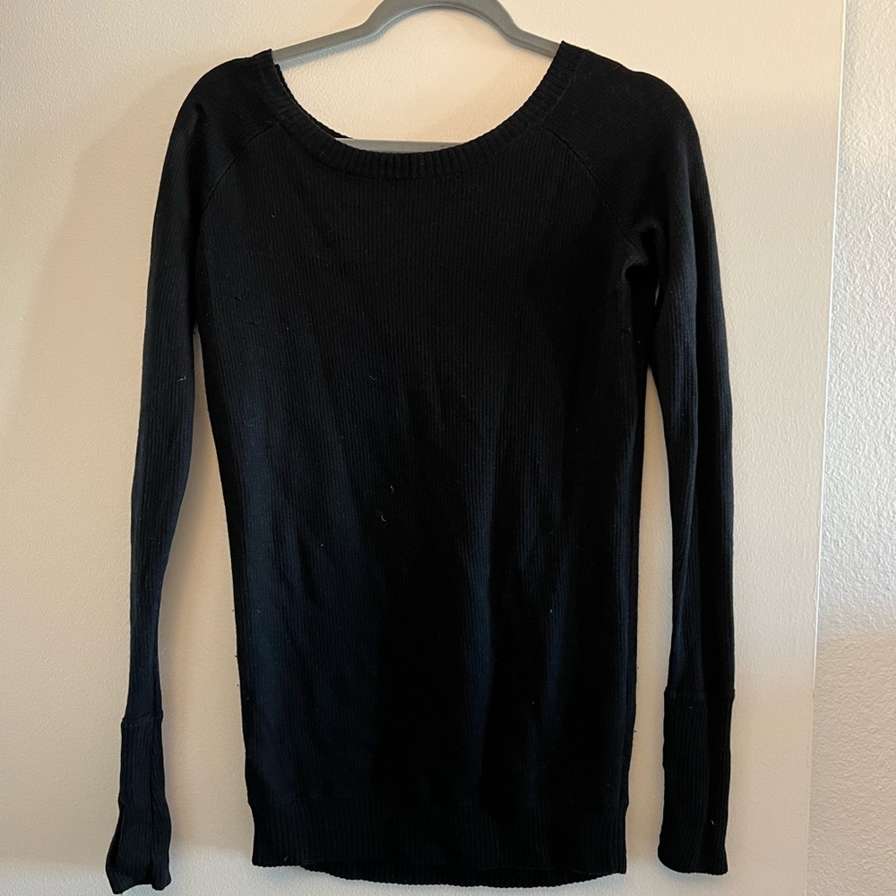 Lululemon long sleeve top Size 4
